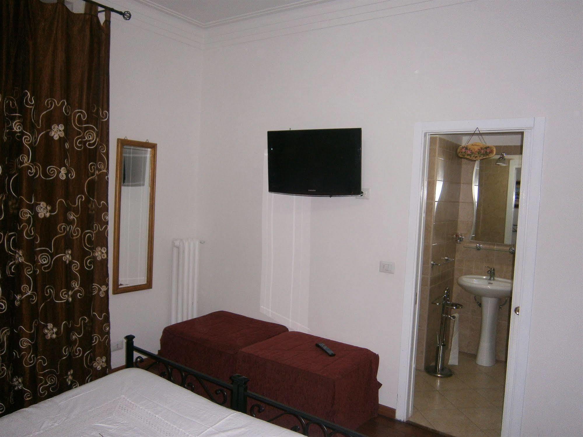 Lucky House Hotel Roma Ngoại thất bức ảnh